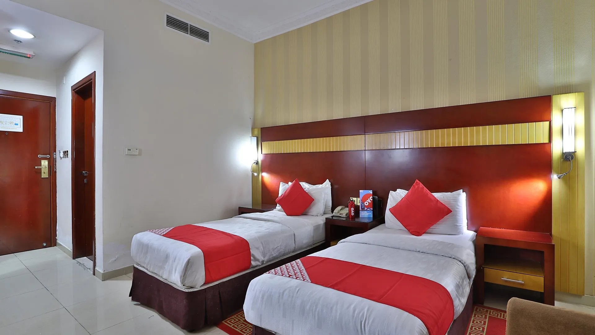 Palette Phoenix Hotel Дубай