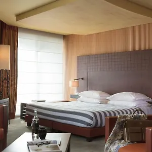 ***** Hotel Square France