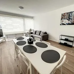  Apartment Tirou 5 Centre - Gare - Aeroport Belgium