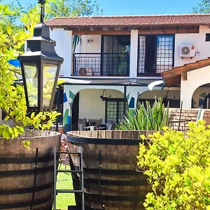 Hostal Fuxia House Mendoza