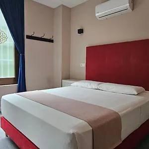 Hotel del amor Luxury Madrid
