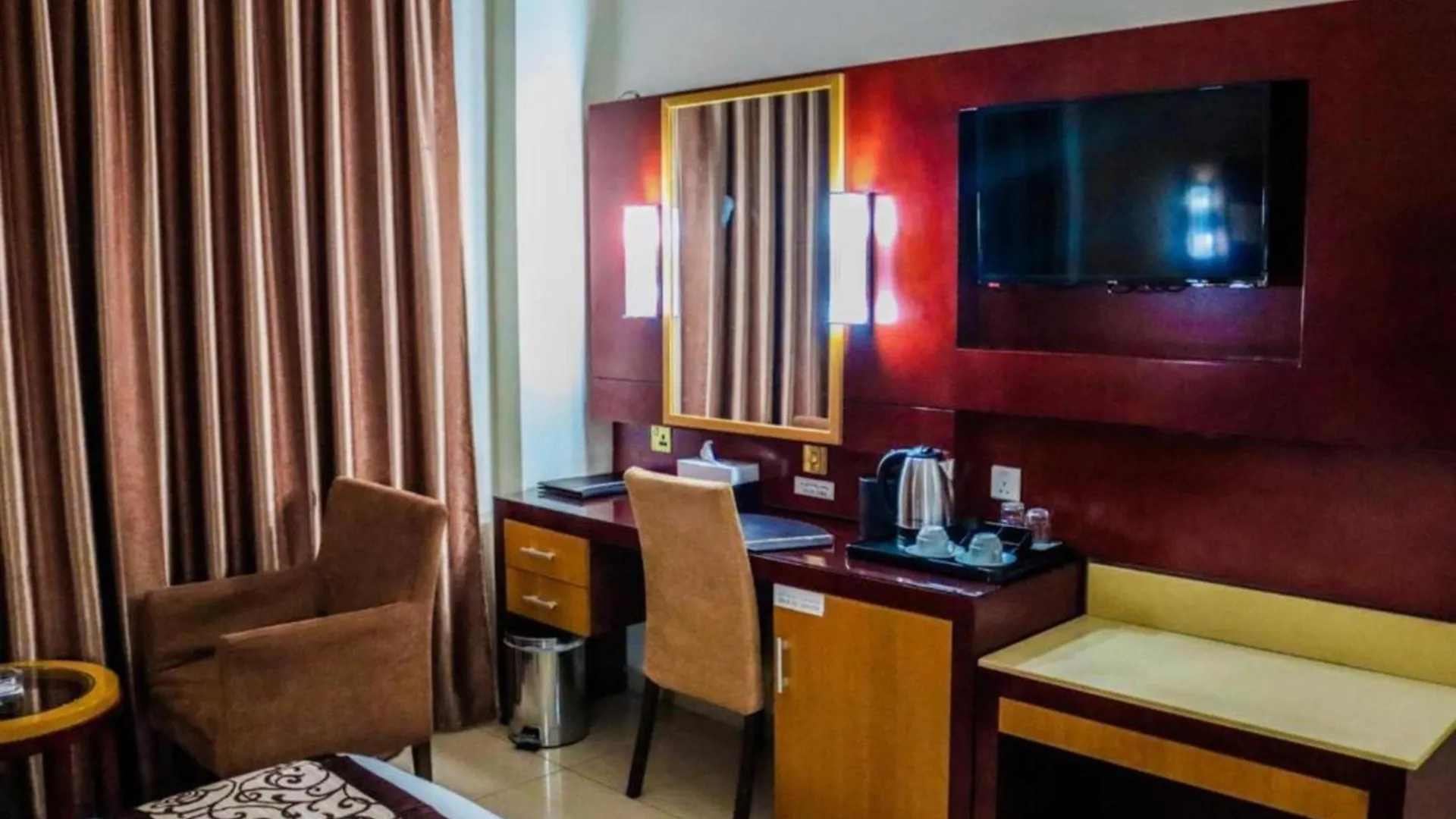 Palette Phoenix Hotel Dubai