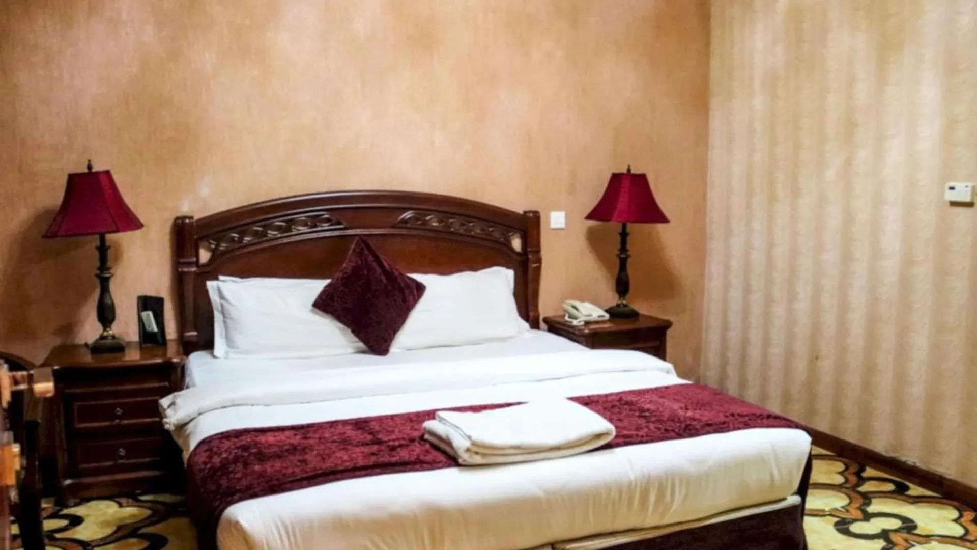 Palette Phoenix Hotel Dubai